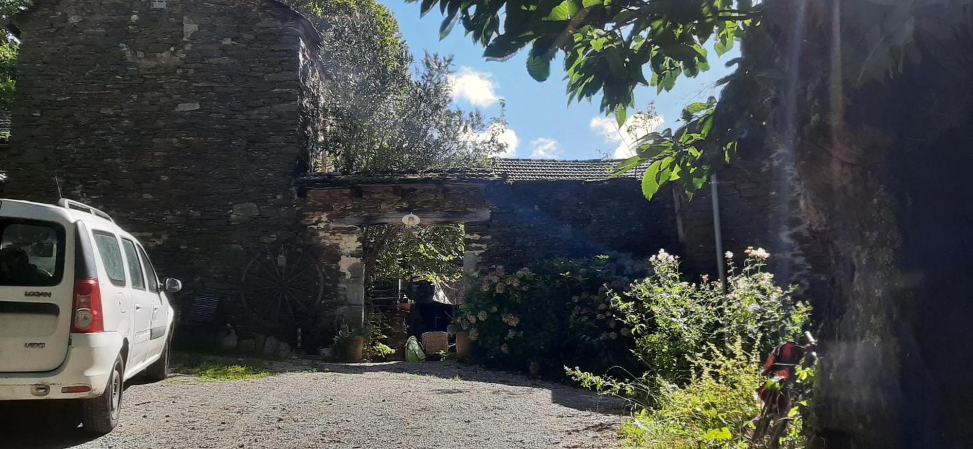 Le Petit Nid Bed & Breakfast Sablieres Eksteriør bilde